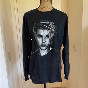 Black Graphic Long Sleeve Top
